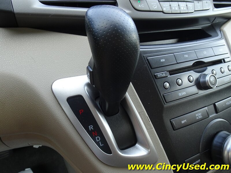 Used 2012 Honda Odyssey LX image 18