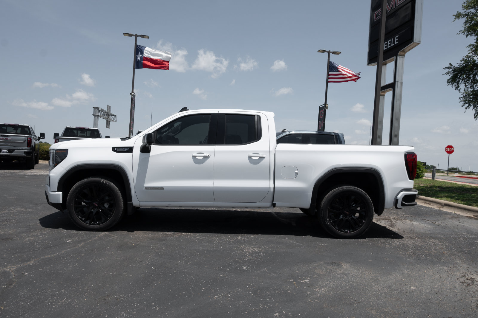 New 2026 GMC Sierra 1500 Elevation w/ Preferred Package RWD image 8