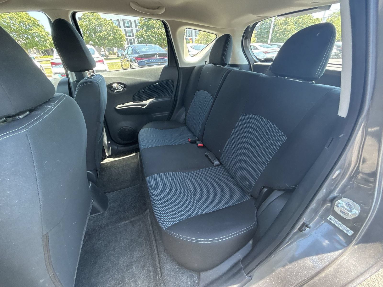 Used 2016 Nissan Versa Note SV w/ SV Appearance Package FWD image 22