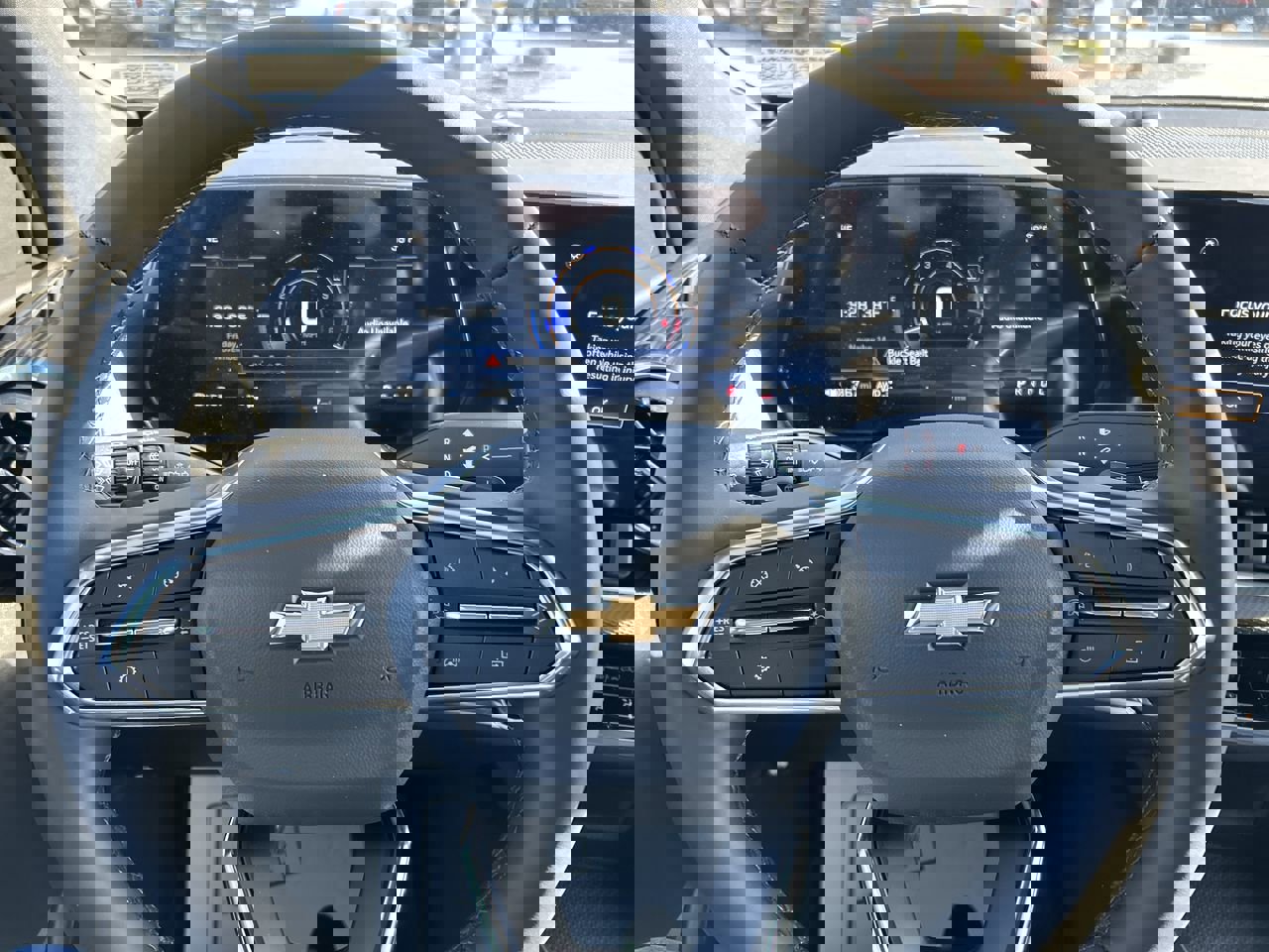 New 2026 Chevrolet Equinox LT image 25