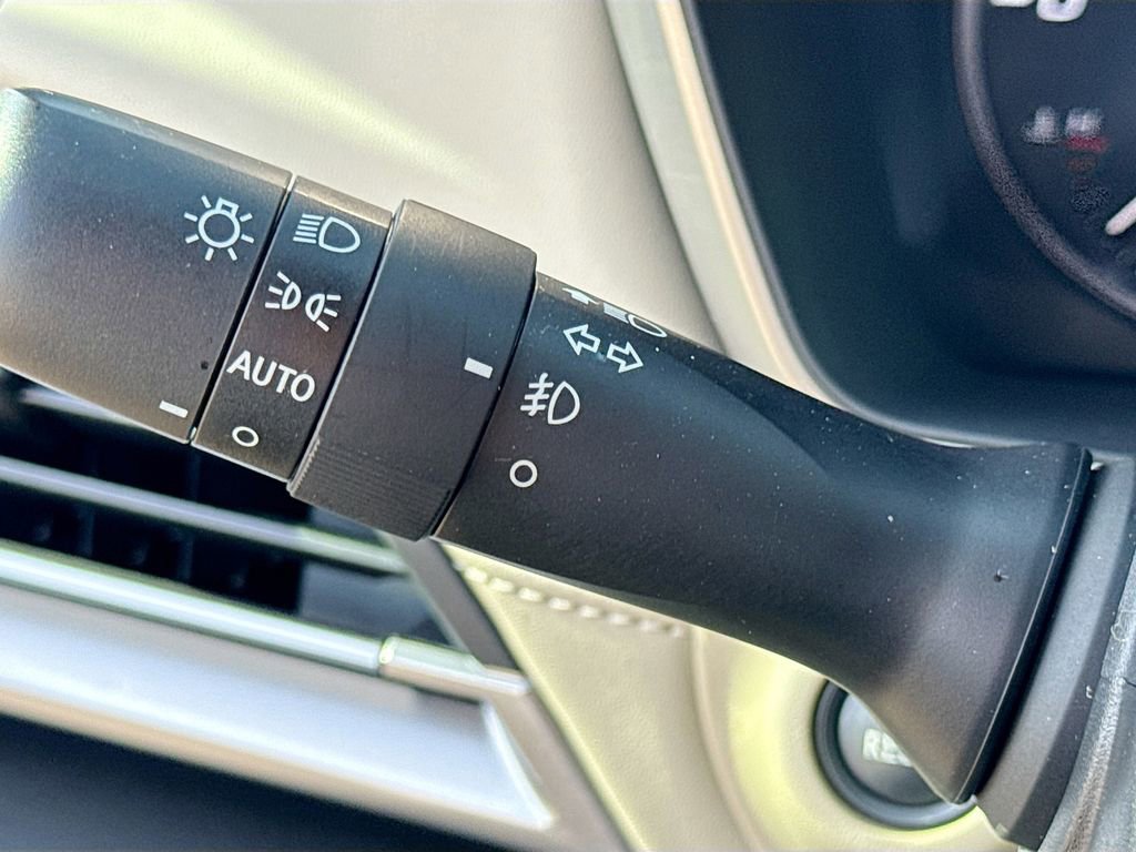 Certified 2025 Subaru Outback Limited w/ Popular Package #2 image 15