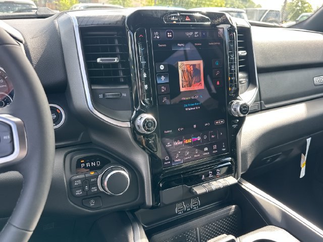 New 2027 RAM 1500 4x4 Crew Cab image 22