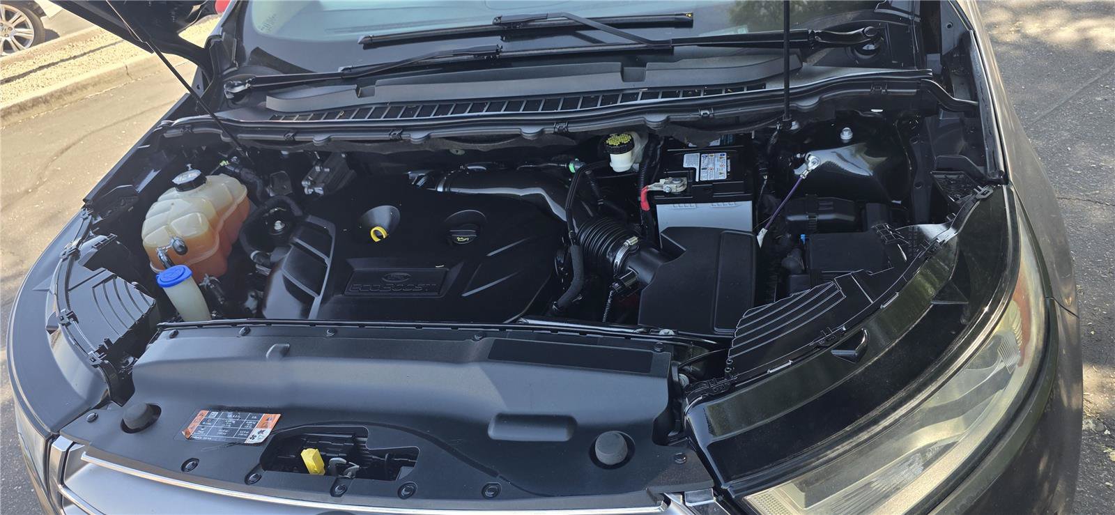 Used 2015 Ford Edge SEL FWD image 20