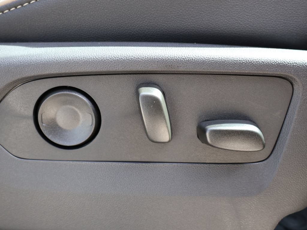 New 2026 GMC Yukon Elevation AWD/4WD image 44
