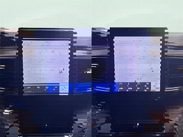 Used 2023 Ford Explorer Limited image 29