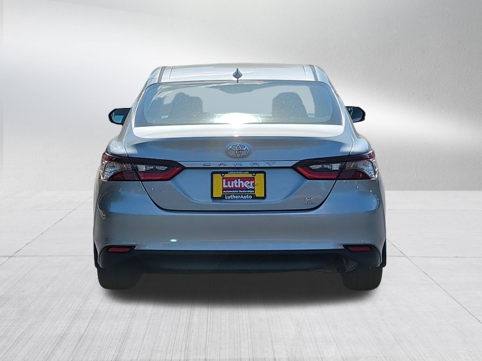 Used 2022 Toyota Camry LE w/ Cold Weather Package AWD/4WD image 6