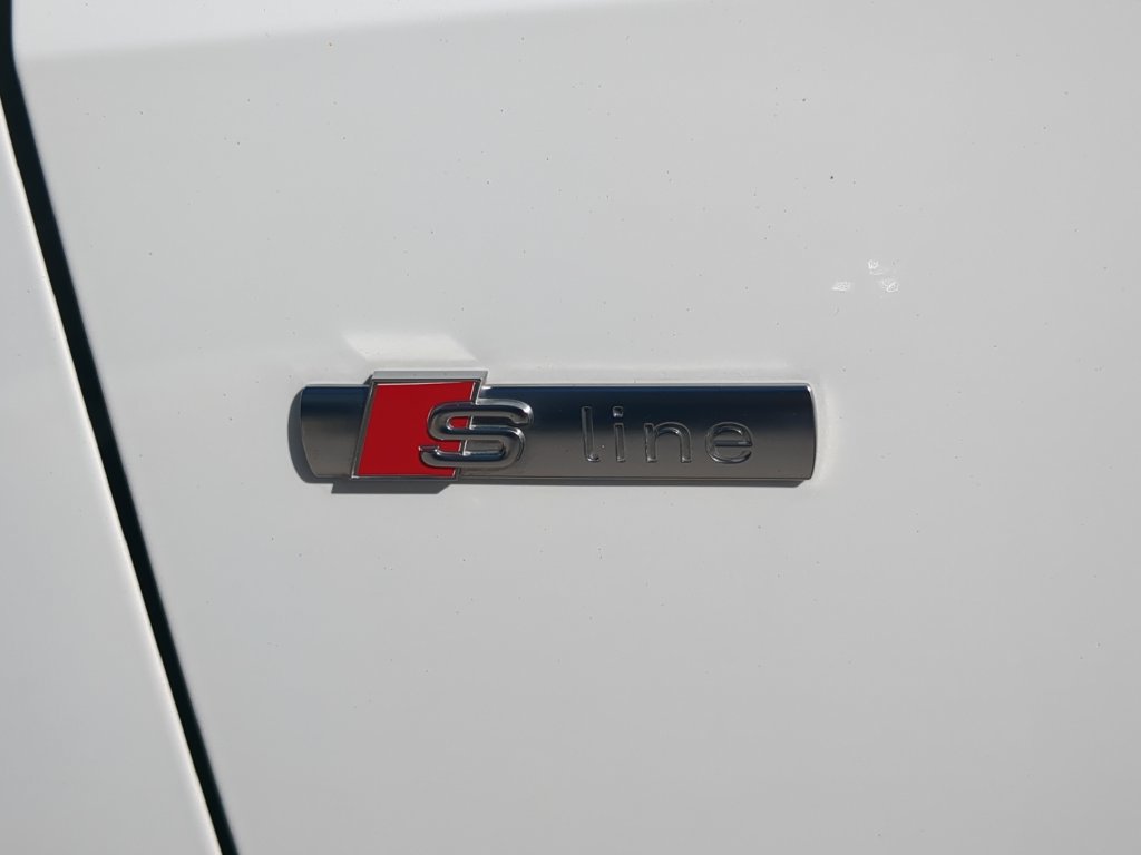 Used 2022 Audi Q3 2.0T Premium AWD/4WD image 10