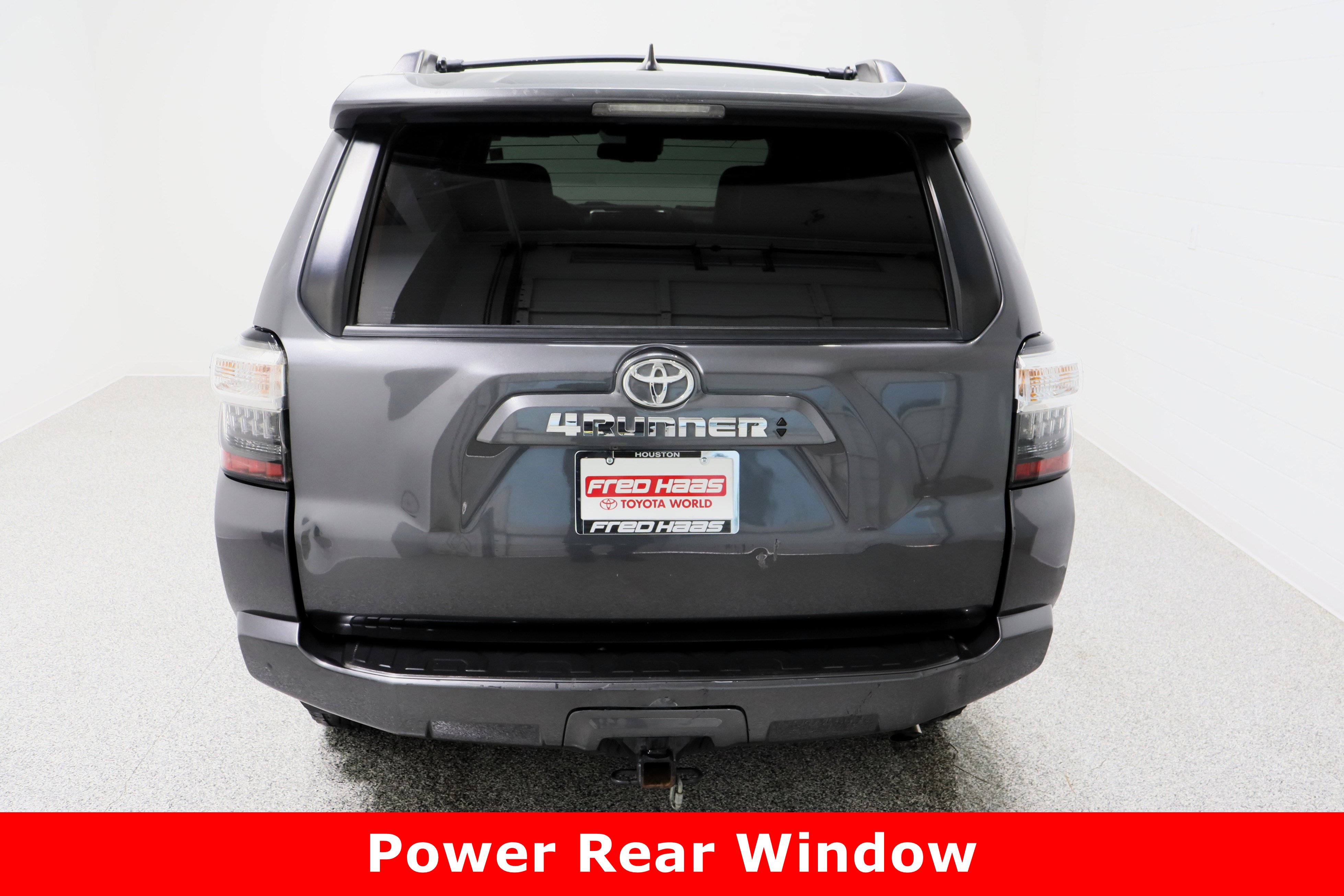 Used 2020 Toyota 4Runner SR5 Premium image 8