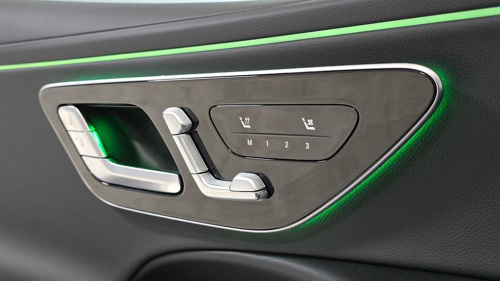 Certified 2026 Mercedes-Benz E 350 4MATIC Sedan image 23