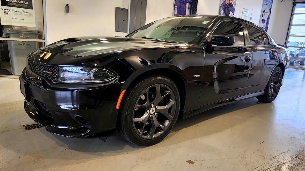 Used 2019 Dodge Charger R/T w/ Driver Confidence Group image 5