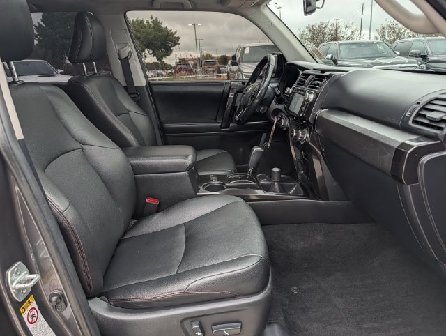 Used 2015 Toyota 4Runner Trail Premium AWD/4WD image 34