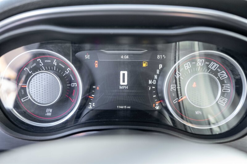 Used 2016 Dodge Challenger SXT RWD image 12