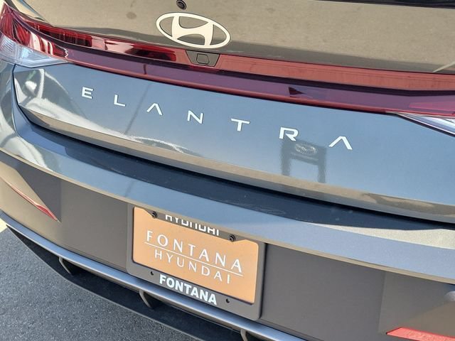 New 2026 Hyundai Elantra SEL Sport FWD image 28