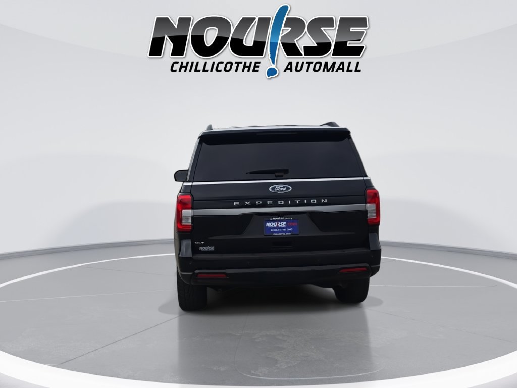 Used 2024 Ford Expedition XLT AWD/4WD image 7