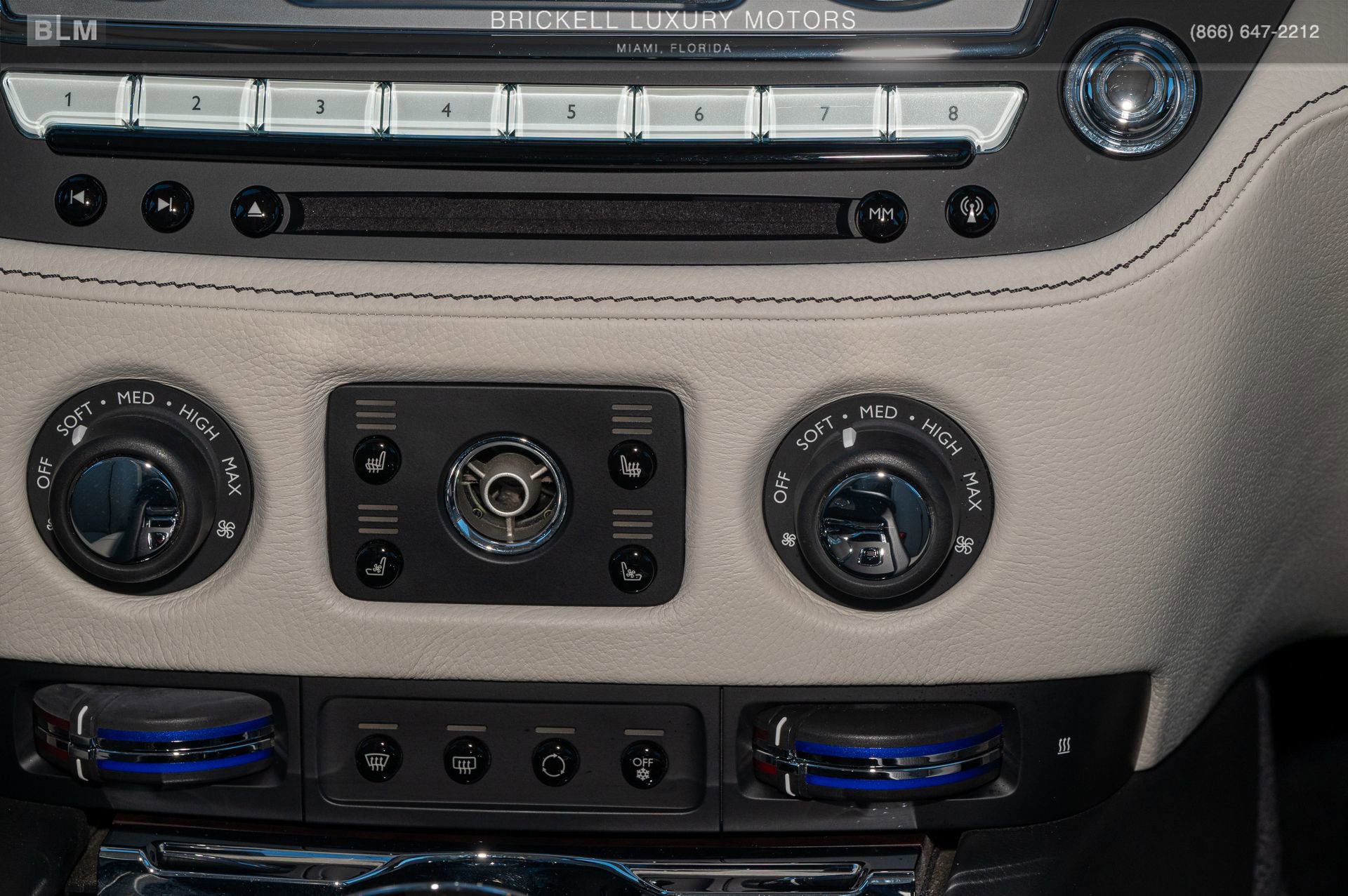 Used 2014 Rolls-Royce Ghost image 29