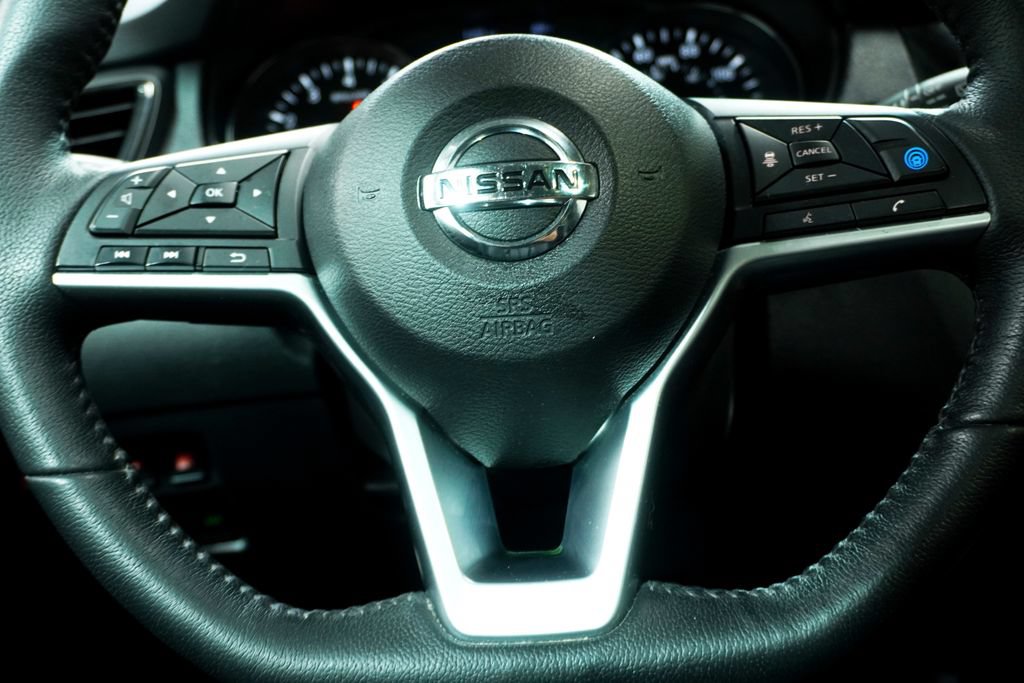 Used 2019 Nissan Rogue SL w/ Premium Package AWD/4WD image 17