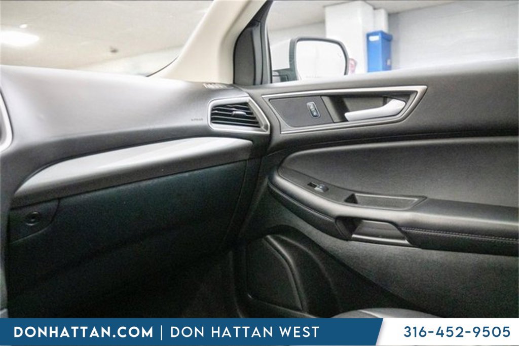 Used 2023 Ford Edge SEL image 15