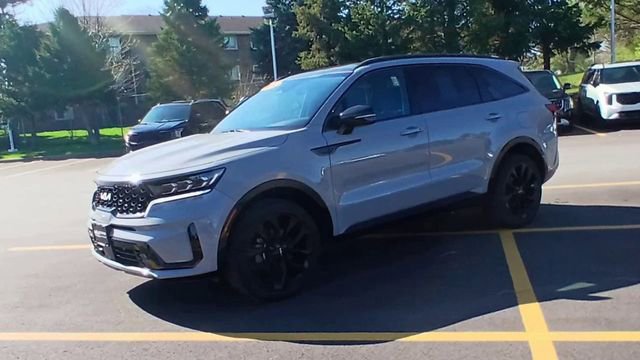 Certified 2023 Kia Sorento SX AWD/4WD image 7