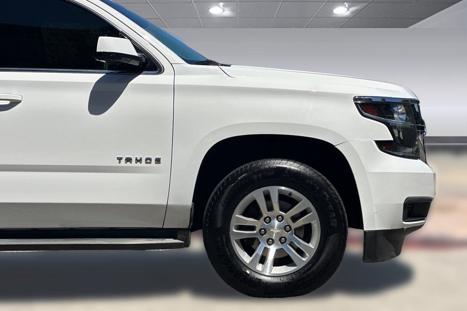 Used 2017 Chevrolet Tahoe LT AWD/4WD image 36