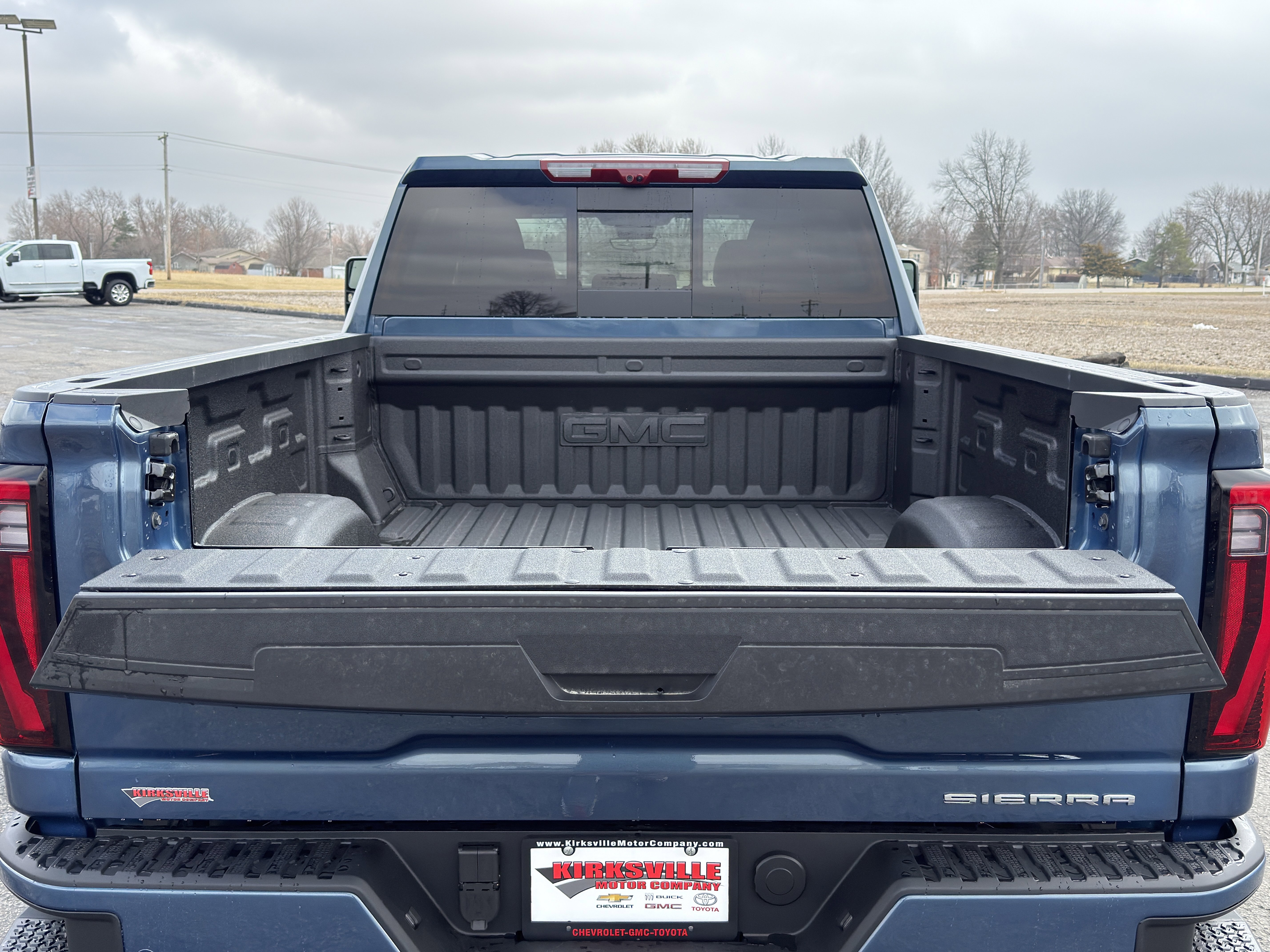 New 2026 GMC Sierra 3500 Denali w/ Denali Reserve Package image 13