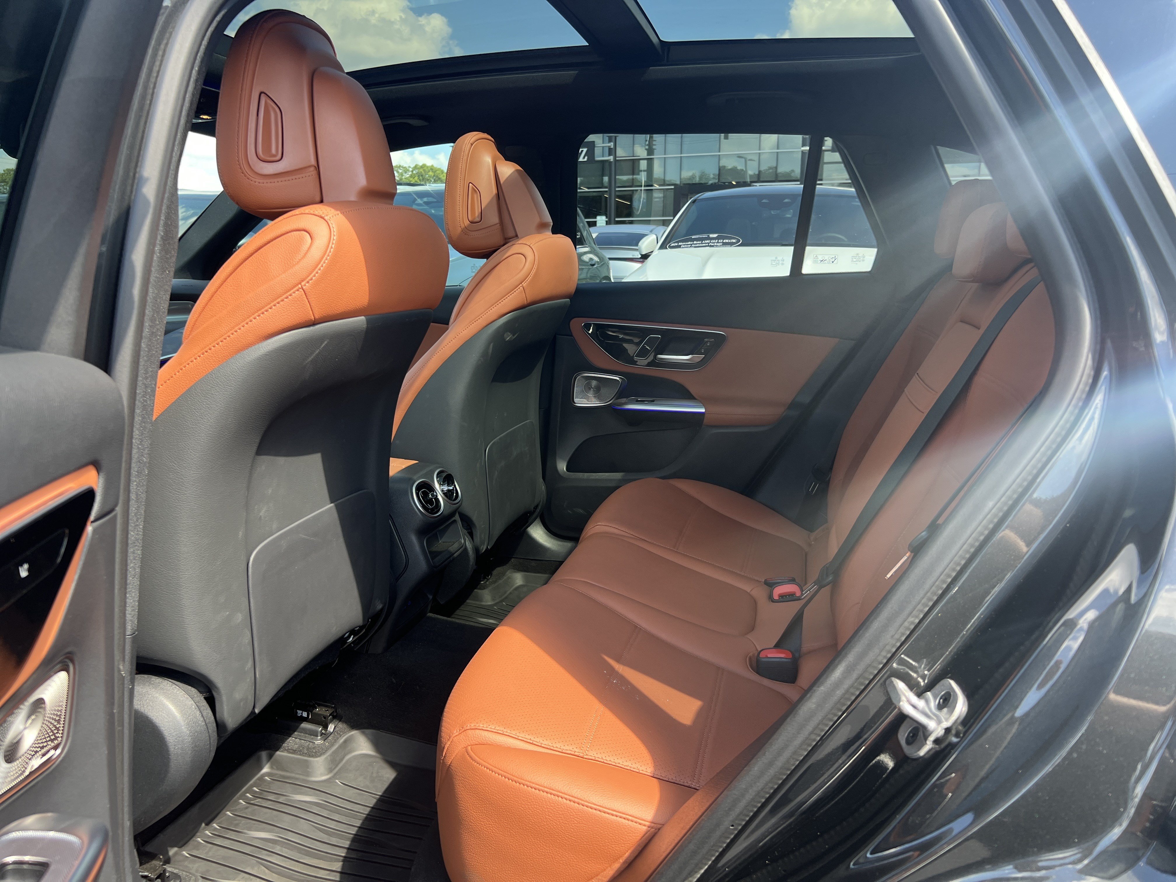 Certified 2026 Mercedes-Benz GLC 300 image 32