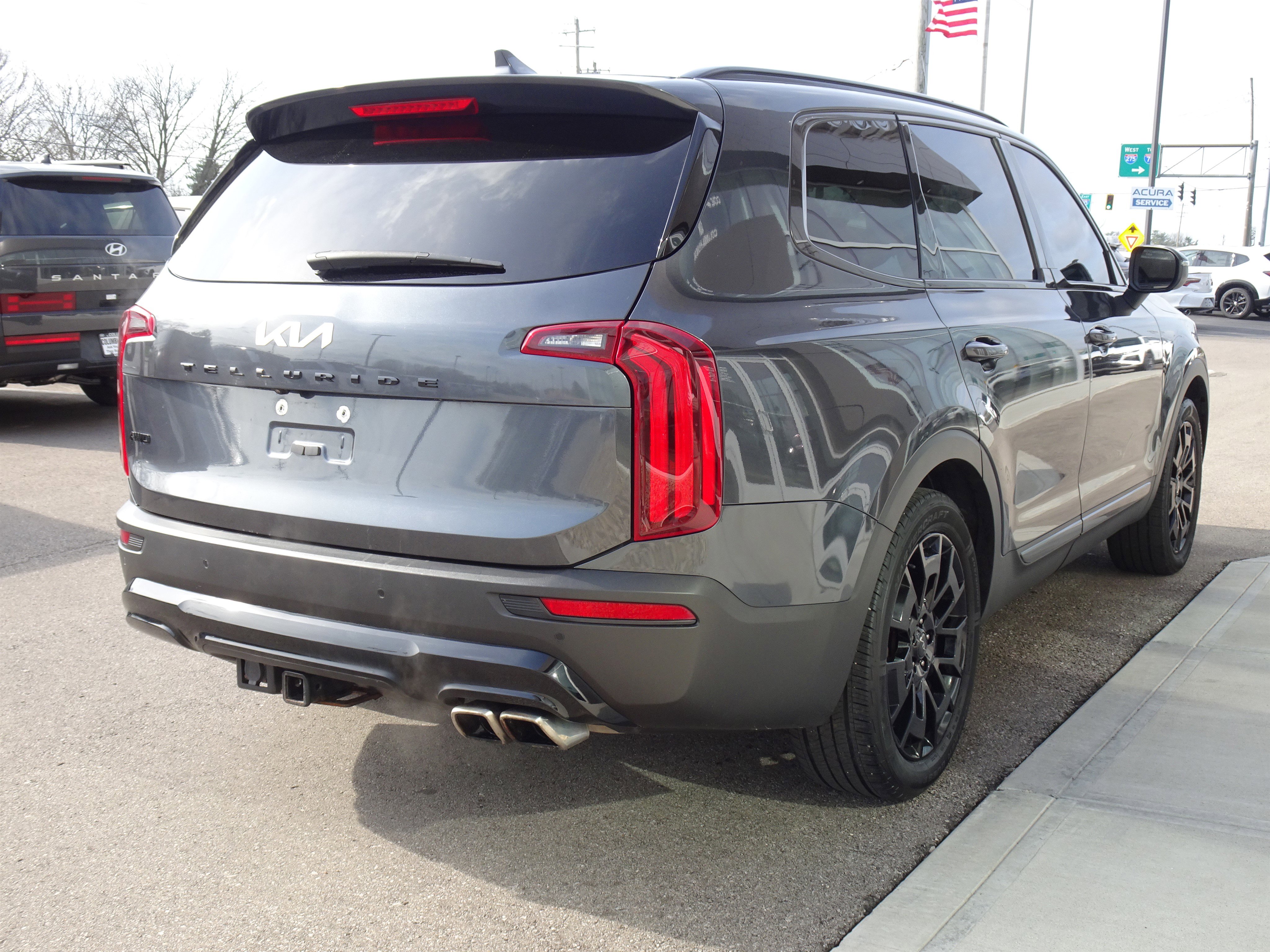 Used 2022 Kia Telluride EX w/ EX Premium Package image 5