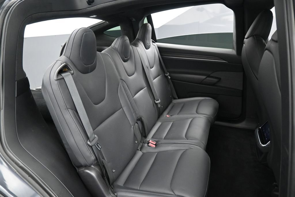 Used 2022 Tesla Model X AWD/4WD image 27