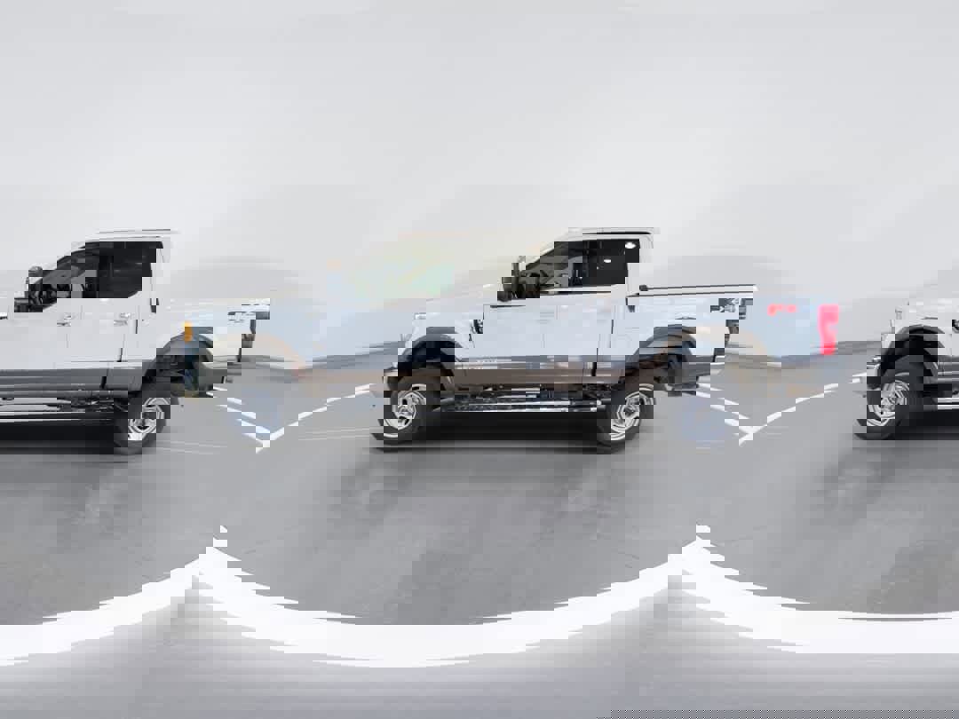 Used 2017 Ford F350 Lariat w/ Lariat Ultimate Package image 5