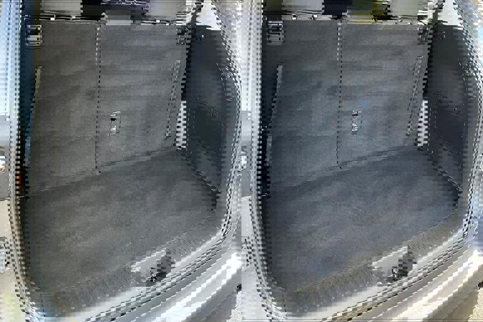 Used 2024 Toyota Highlander LE image 19