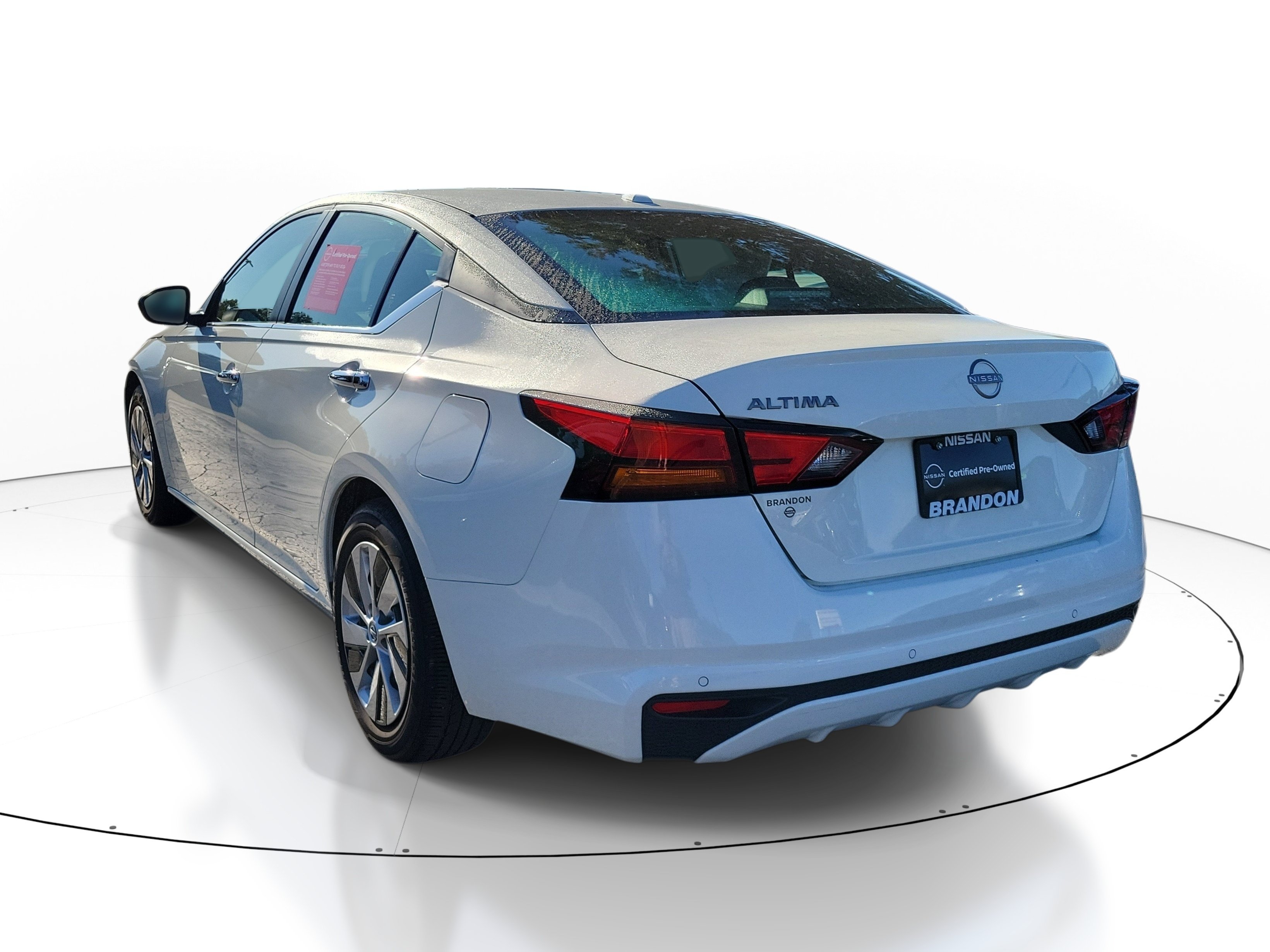 Certified 2025 Nissan Altima 2.5 S FWD image 5
