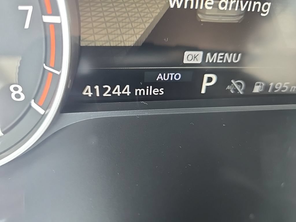 Used 2025 Nissan Rogue SV AWD/4WD image 17