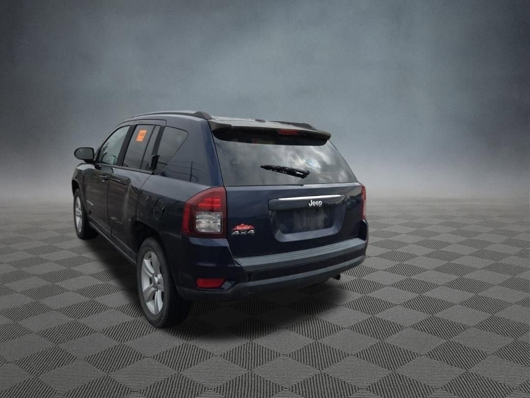 Used 2016 Jeep Compass Sport w/ Power Value Group AWD/4WD image 3