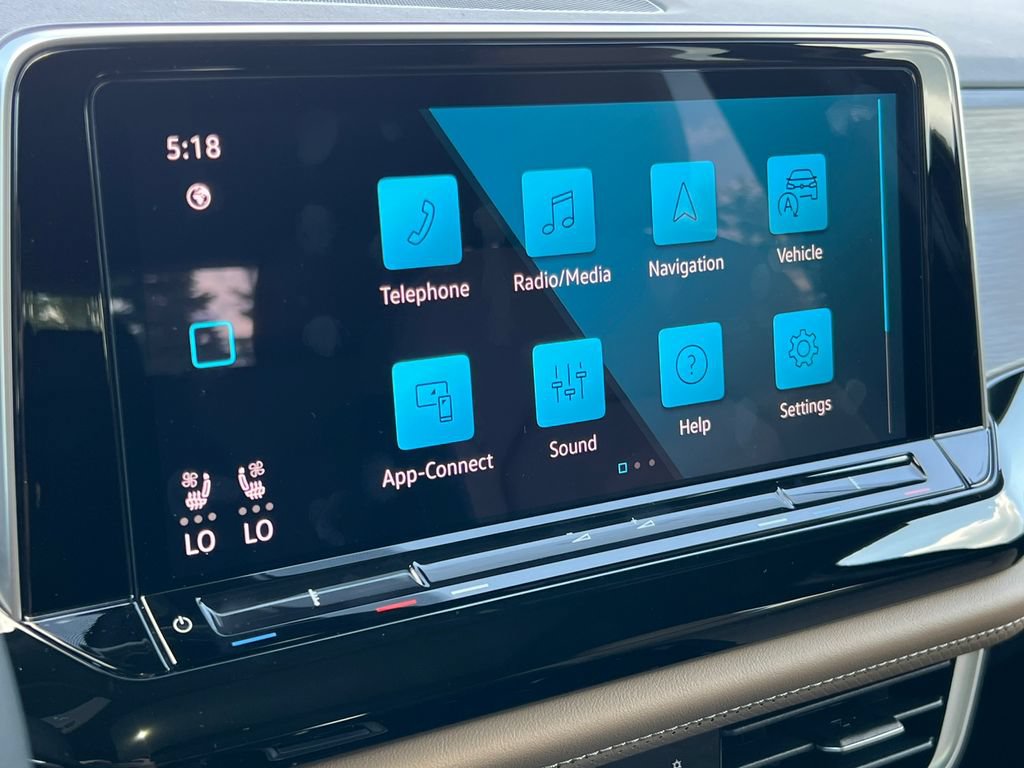 New 2026 Volkswagen Atlas Cross Sport SE AWD/4WD image 19