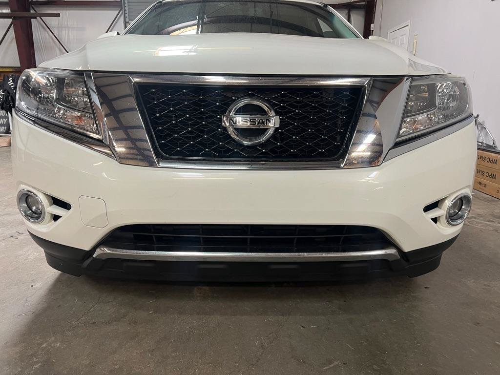Used 2014 Nissan Pathfinder SL w/ SL Tech Package AWD/4WD image 7
