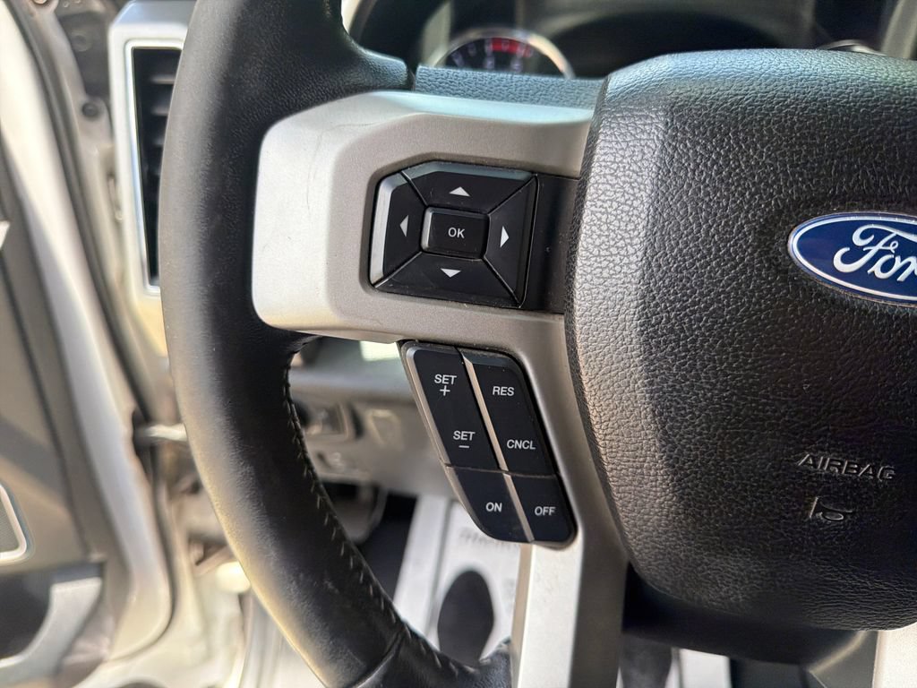 Used 2019 Ford F250 Lariat w/ Lariat Ultimate Package AWD/4WD image 19