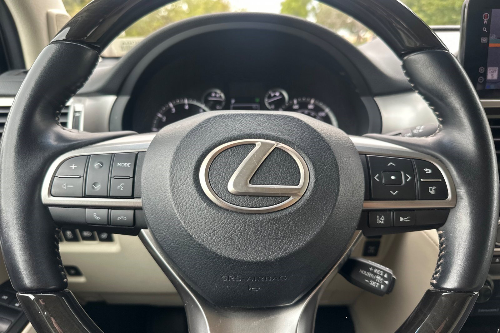 Certified 2023 Lexus GX 460 Premium w/ Premium Package AWD/4WD image 28