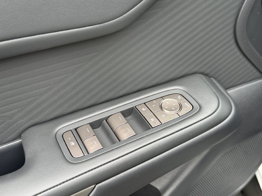 New 2026 Lexus ES 500e AWD/4WD image 13