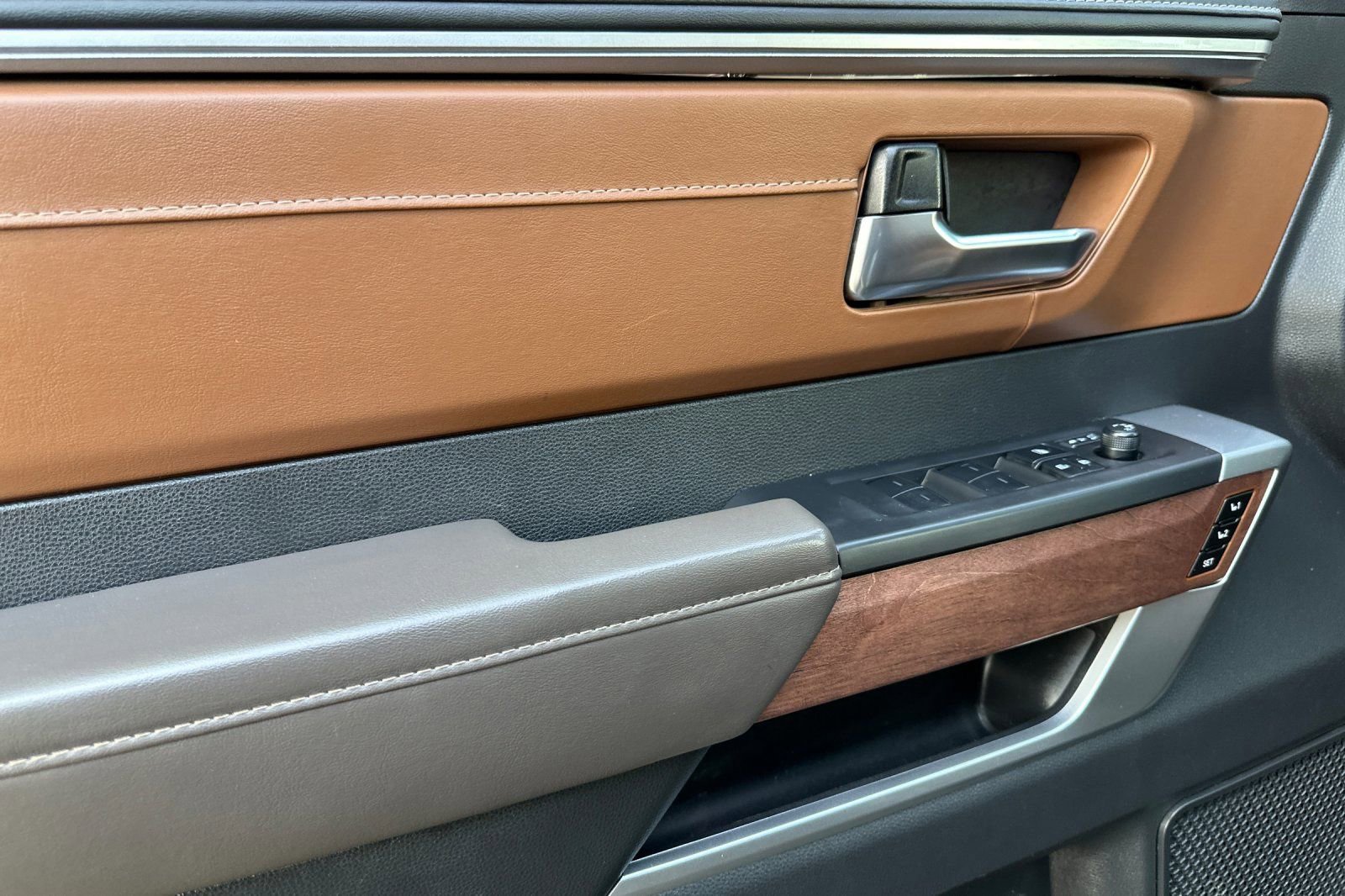 Used 2025 Toyota Tundra 1794 Edition image 11