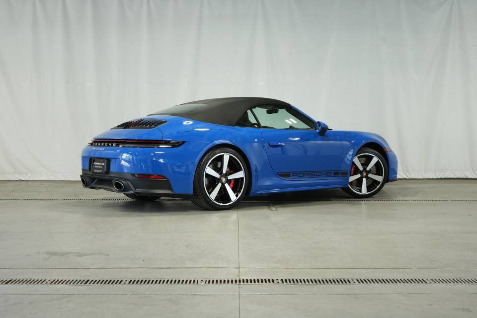 New 2026 Porsche 911 Carrera S image 5
