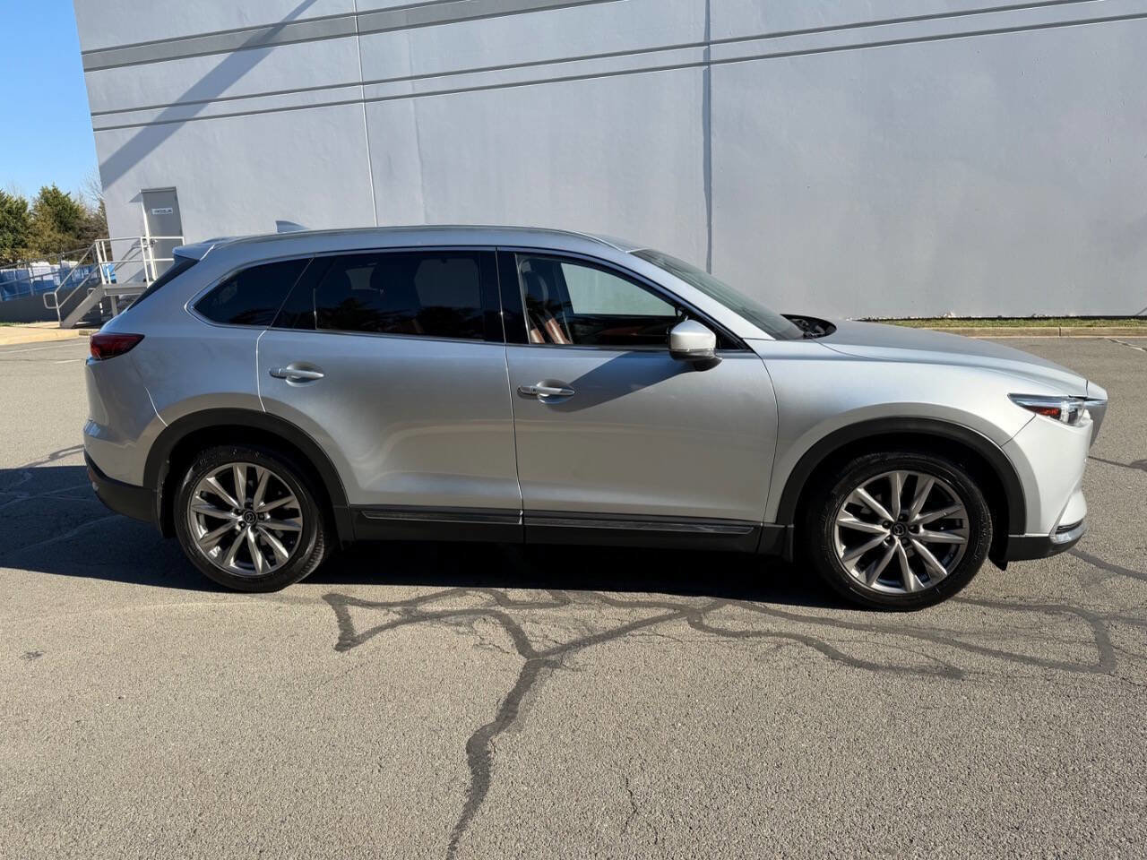 Used 2018 MAZDA CX-9 Signature AWD/4WD image 2