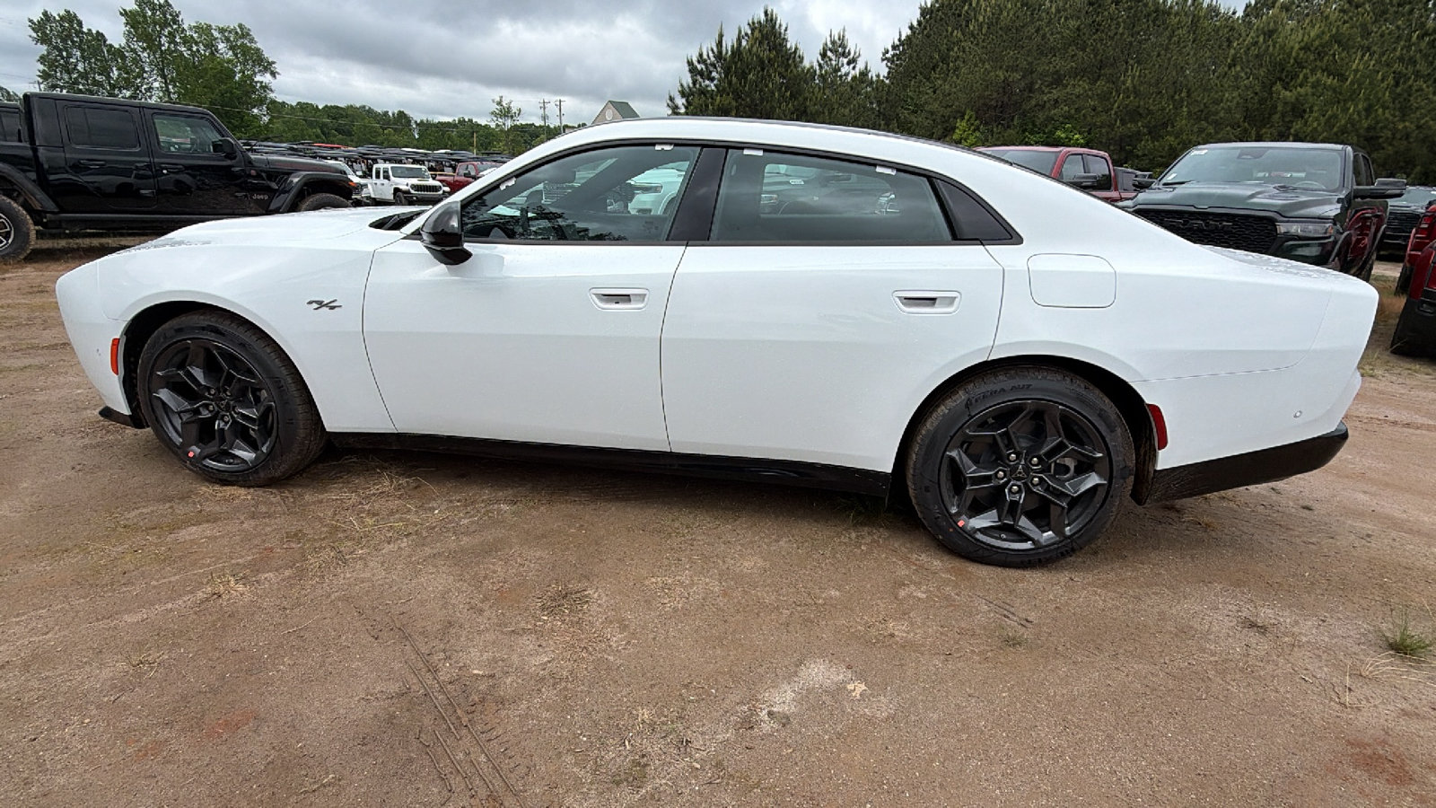 New 2026 Dodge Charger R/T AWD/4WD image 11