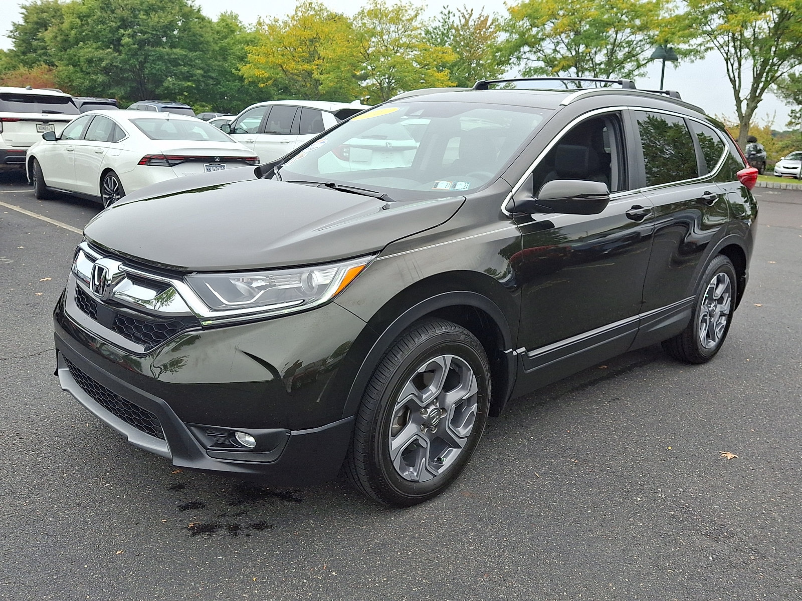 Certified 2017 Honda CR-V EX-L image 3