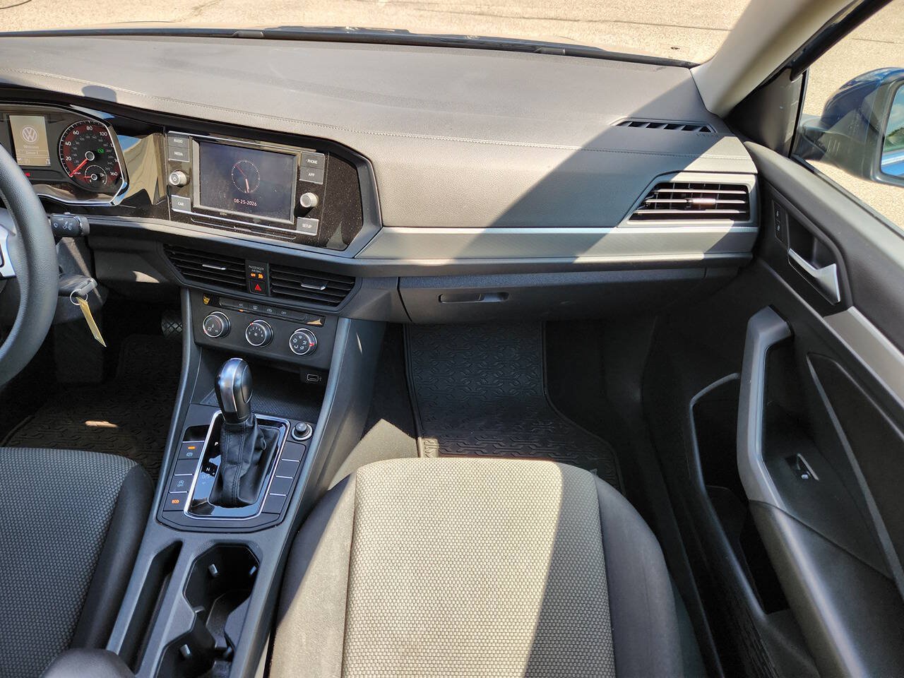 Used 2019 Volkswagen Jetta S w/ Driver Assistance Package FWD image 15
