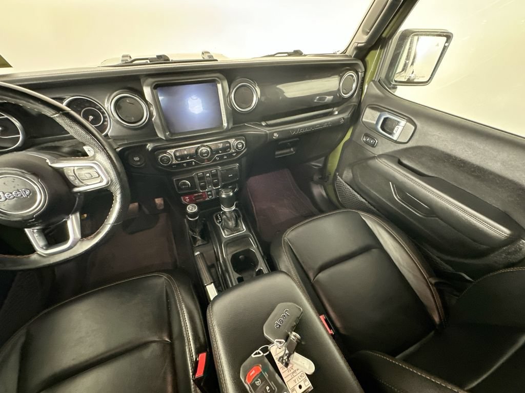 Used 2021 Jeep Wrangler Unlimited Rubicon w/ Trailer Tow Package AWD/4WD image 11
