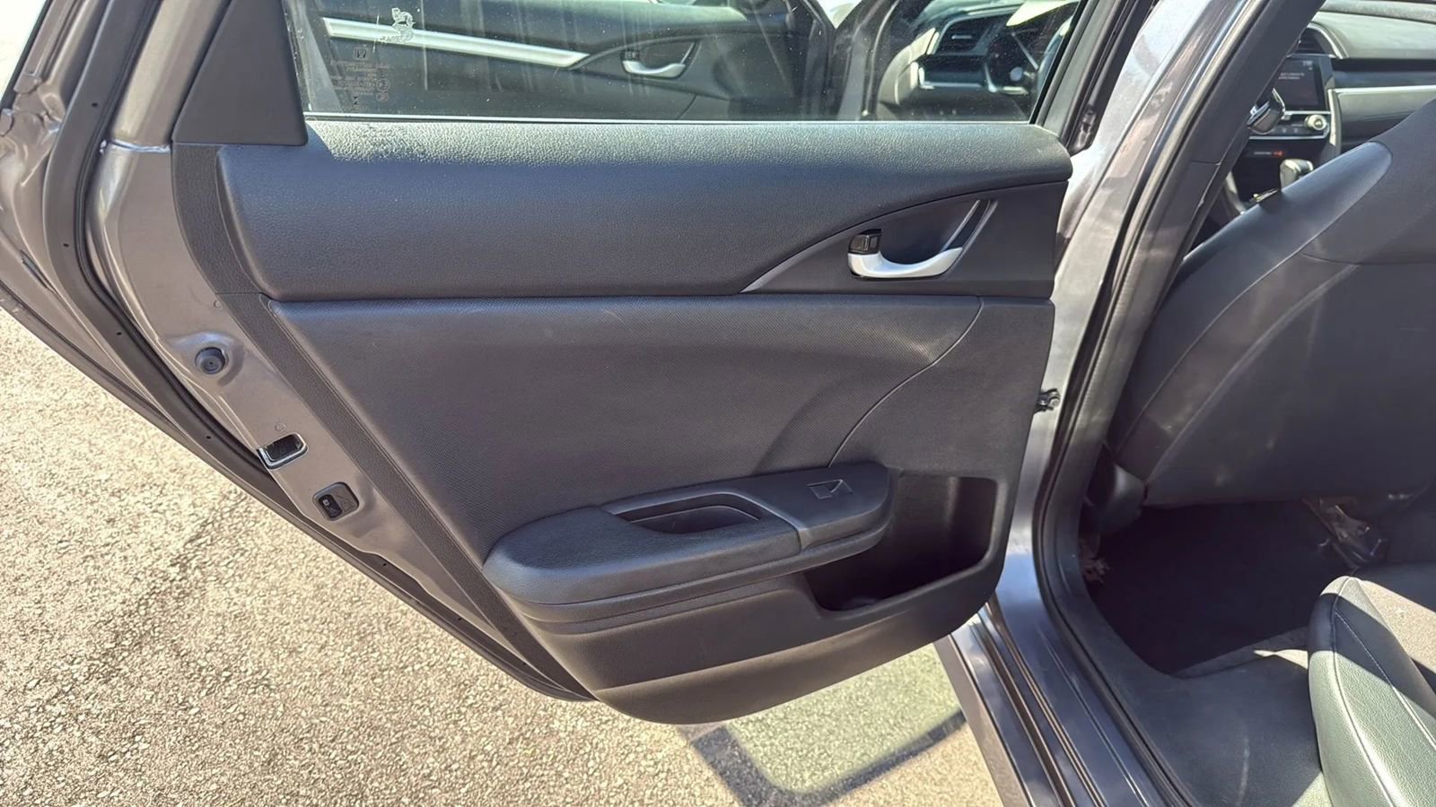 Used 2021 Honda Civic Sport image 32