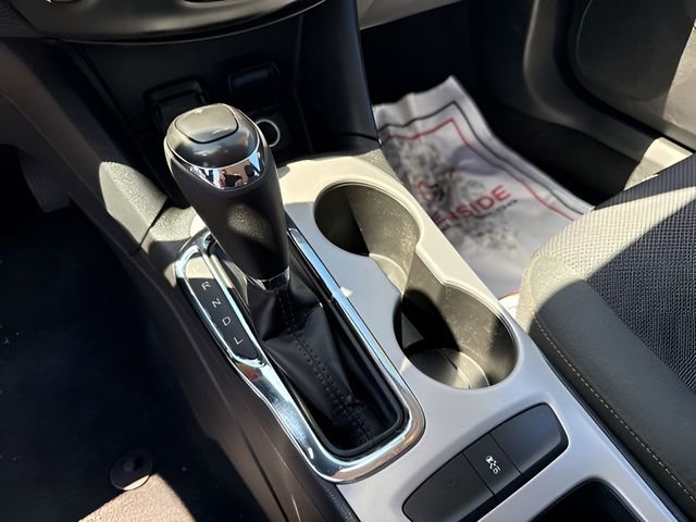 Used 2017 Chevrolet Cruze LS FWD image 12