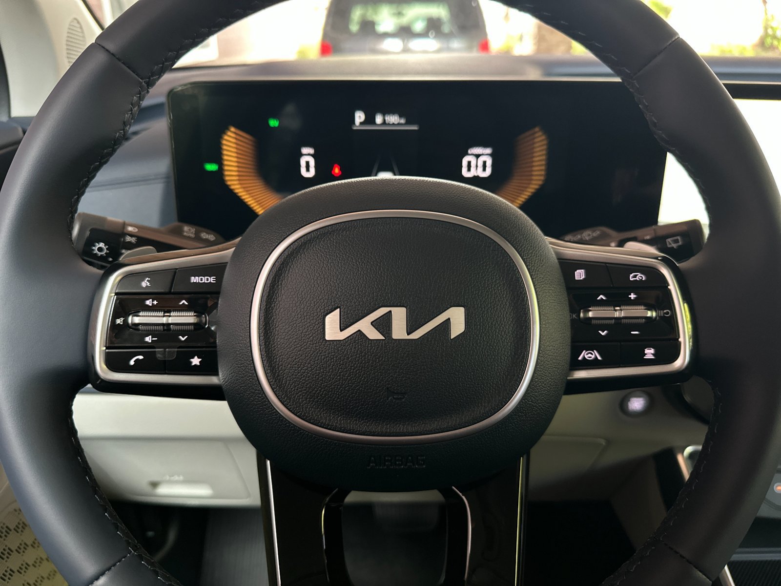 New 2026 Kia Carnival EX FWD image 25