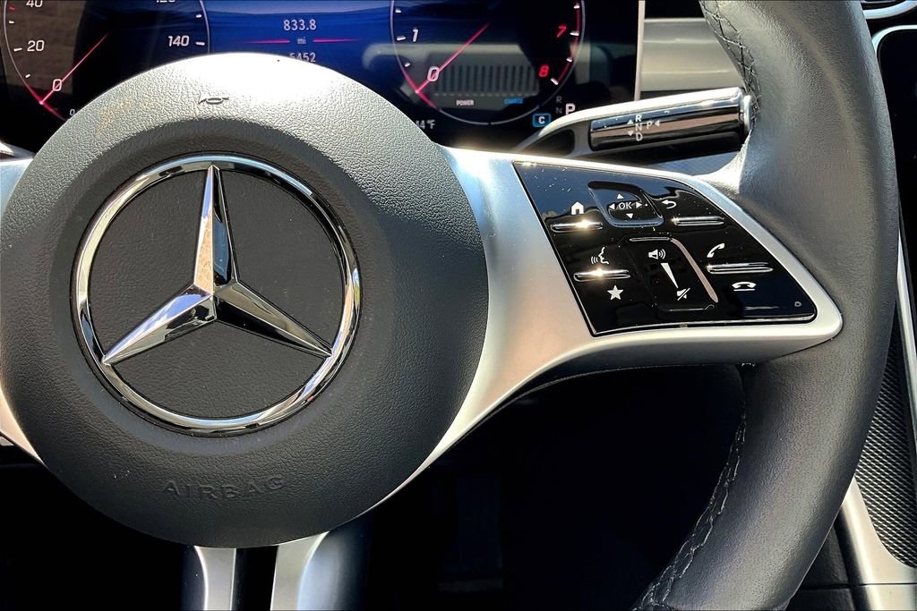 Used 2025 Mercedes-Benz C 300 4MATIC Sedan image 21