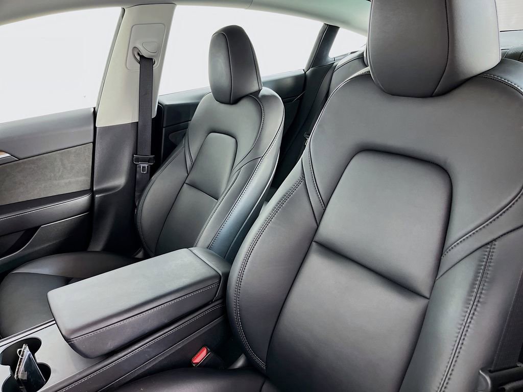Used 2023 Tesla Model 3 Standard Range image 25