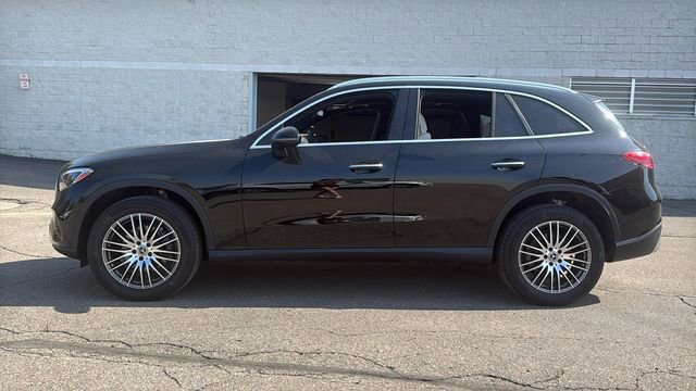 Certified 2024 Mercedes-Benz GLC 300 4MATIC image 7